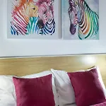 Stylish 2bdr In