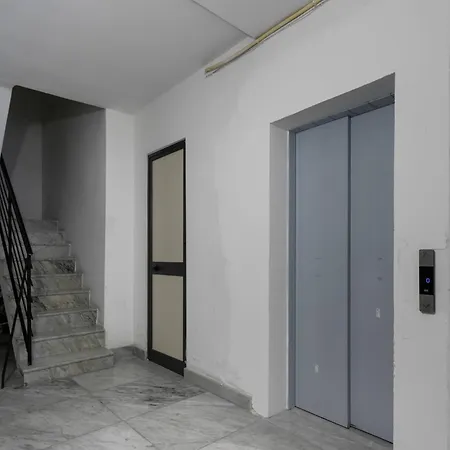 Stylish 2bdr In アパート スリーマ