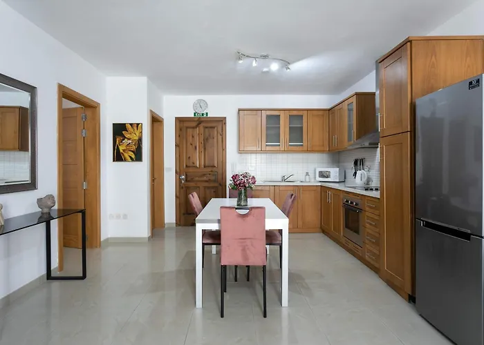 Stylish 2bdr In Sliema