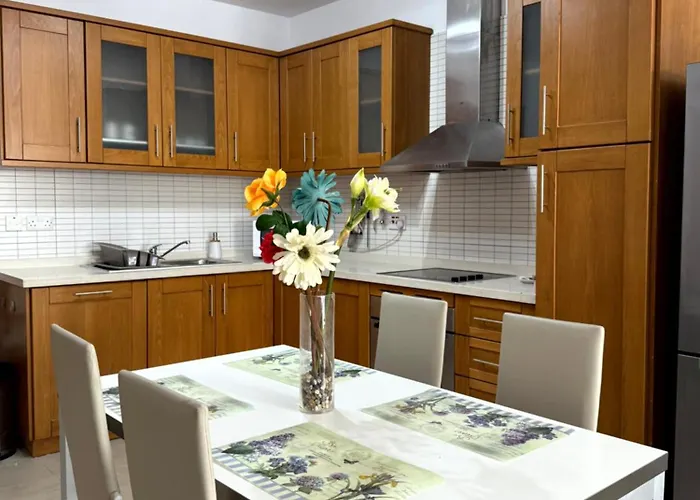 Apartment Stylish 2bdr In